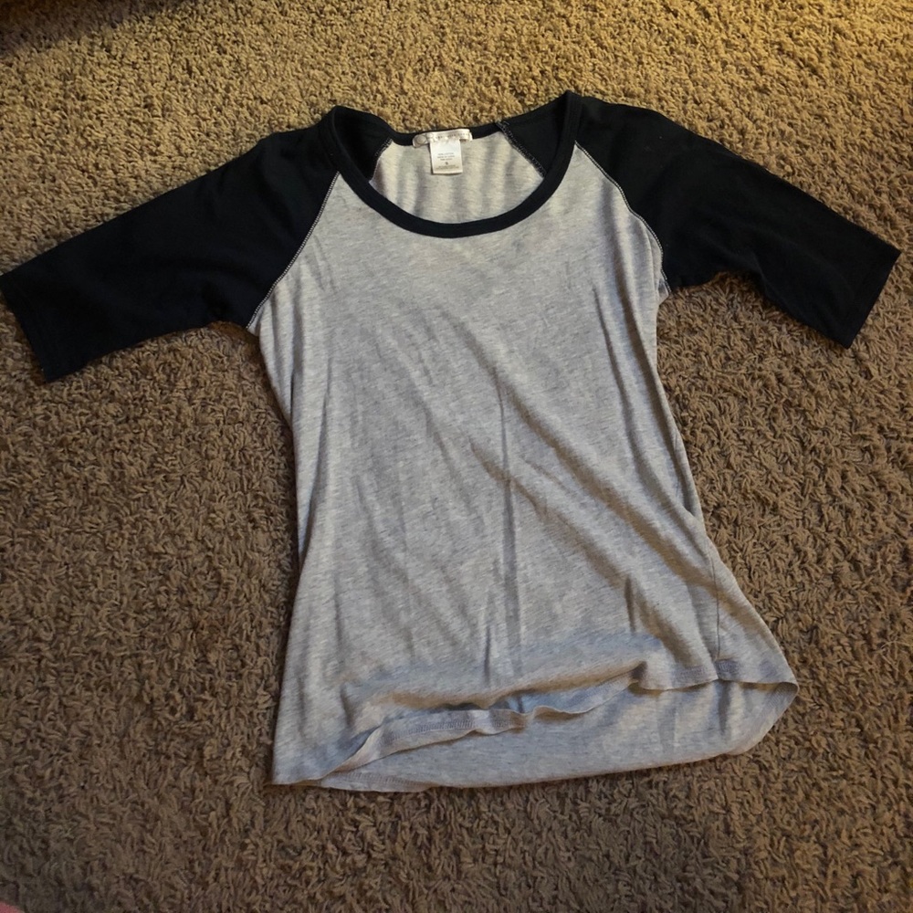 Baseball tee